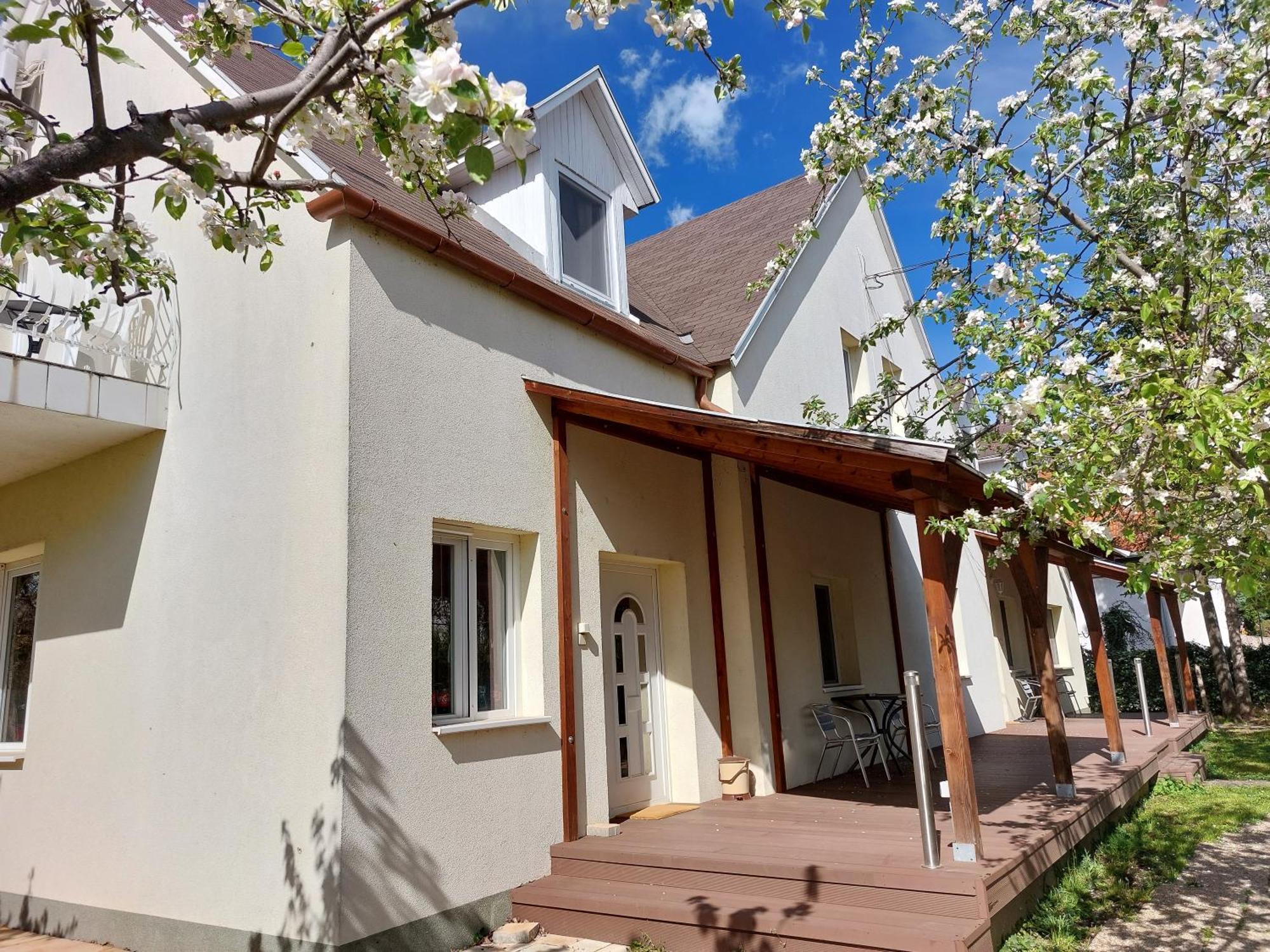 Apartamento Bridgehaus Balatonfüred Exterior foto
