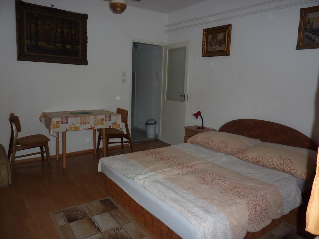 Apartamento Bridgehaus Balatonfüred Habitación foto